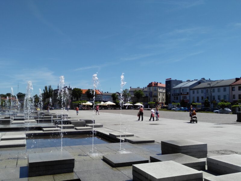 Masz firmę w Tomaszowie Mazowieckim? Poznaj 5 rzeczy niezbędnych w lokalnym biznesie online