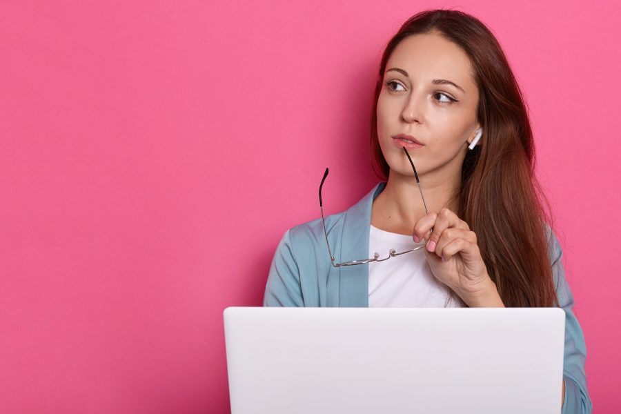 Strona internetowa jako całodobowy handlowiec – jak wykorzystać WWW do zdobywania klientów?